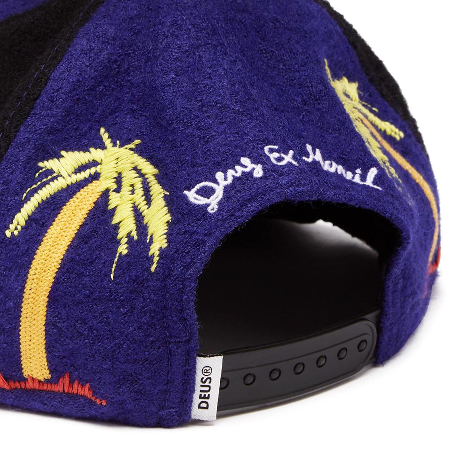  DEACC0100-361  DEUS EX MACHINA 