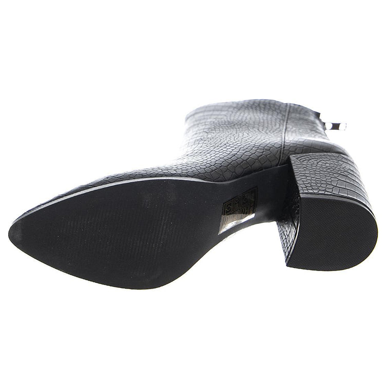  SMSJILLIAN-BLKCRO  STEVE MADDEN 