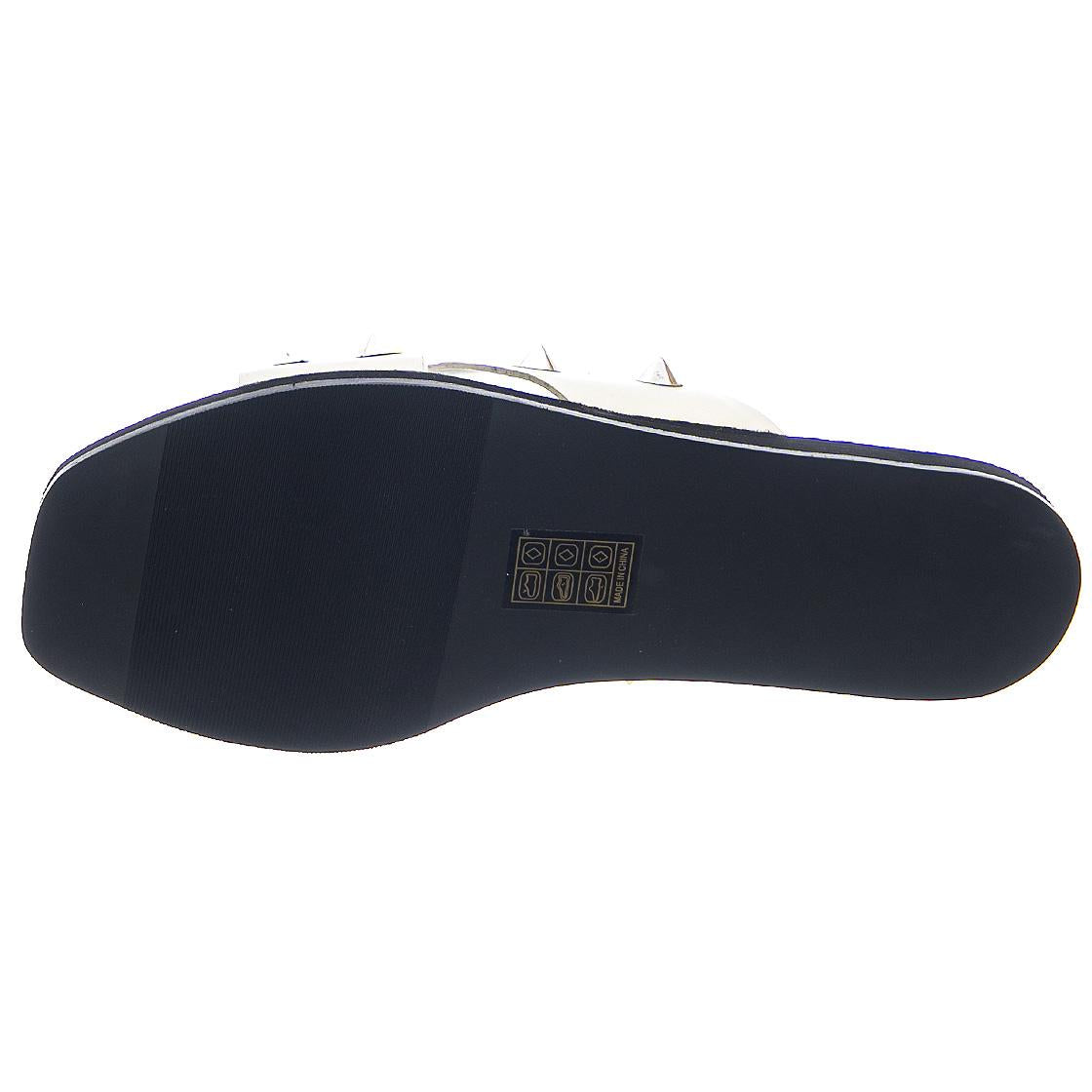  SMSSPIKEY-WHT  STEVE MADDEN 