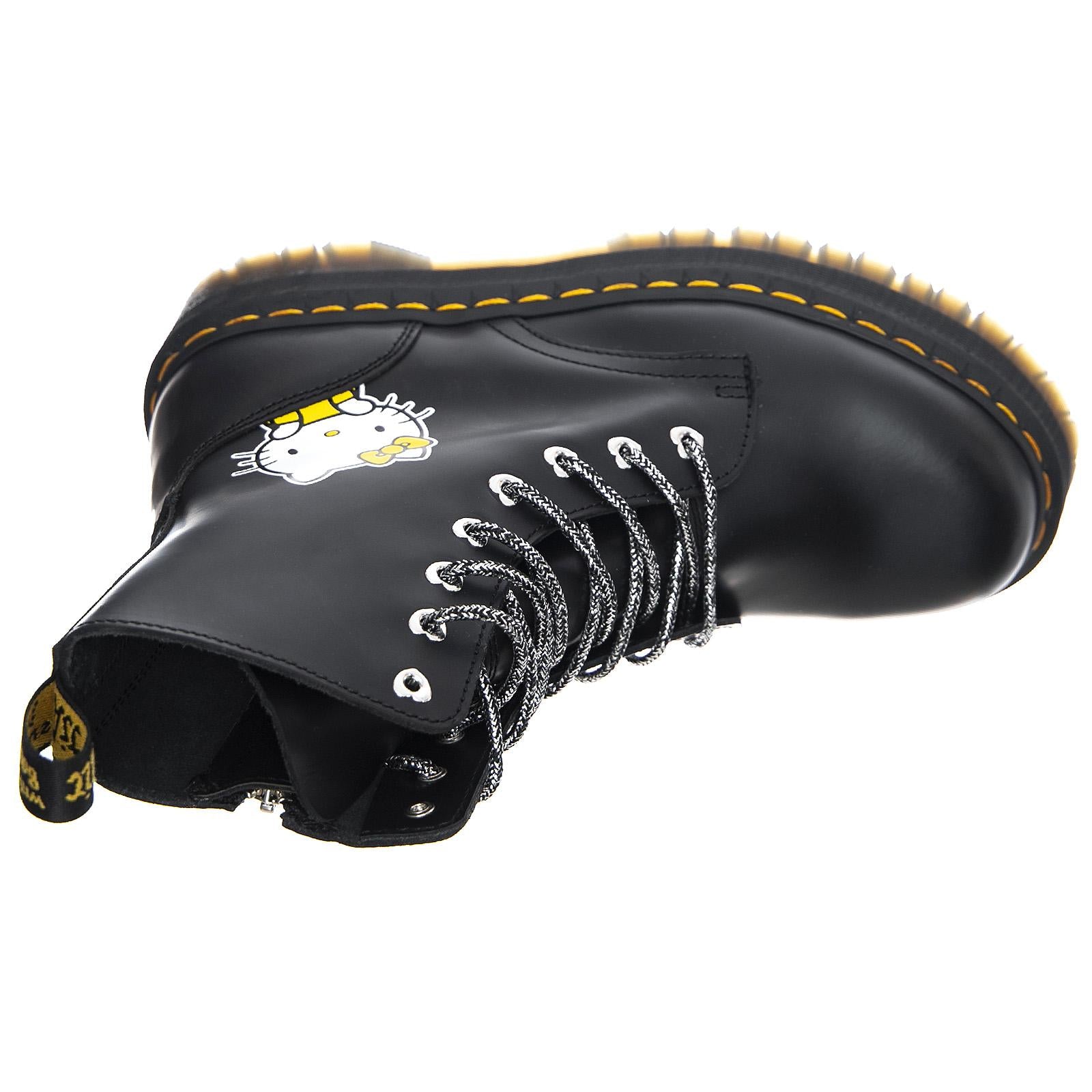  DMSHKJADBSM25913001  DR.MARTENS 