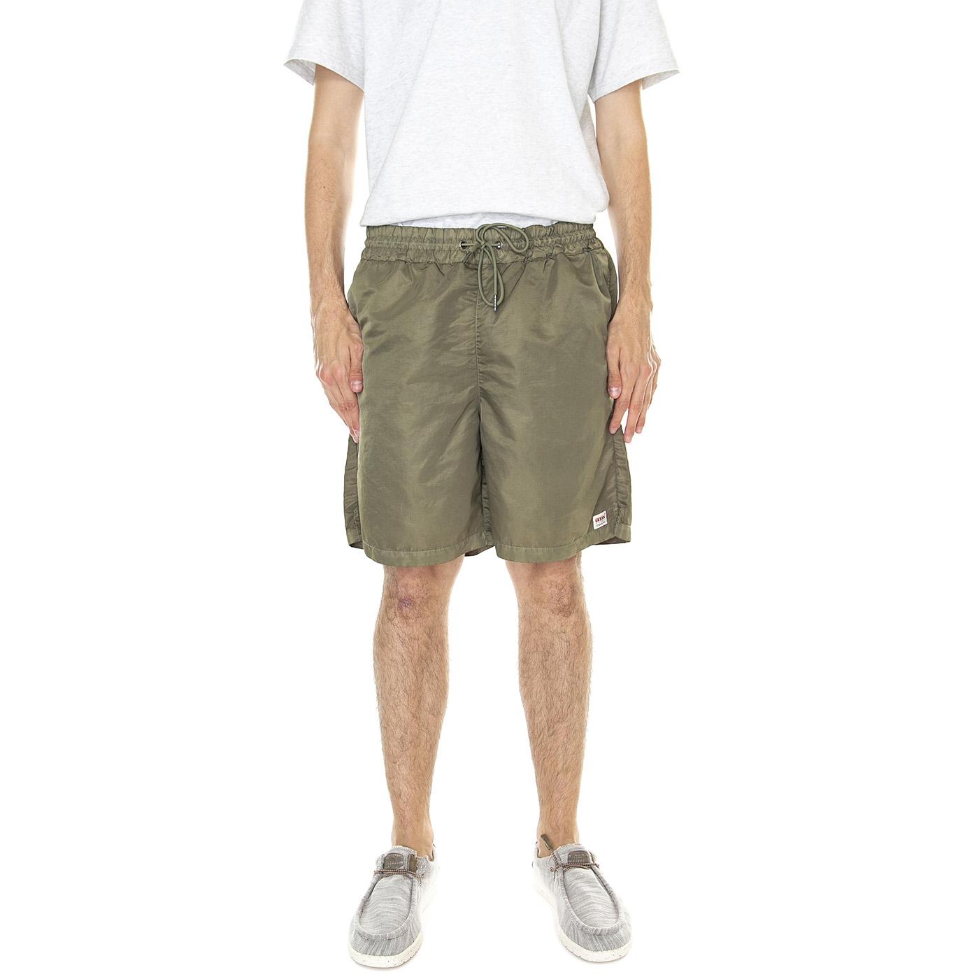 M' Go Washed Nylon Shorts Green - Bermuda Uomo Verdi M3GQ20WFCA0-F8EK  GUESS ORIGINALS 