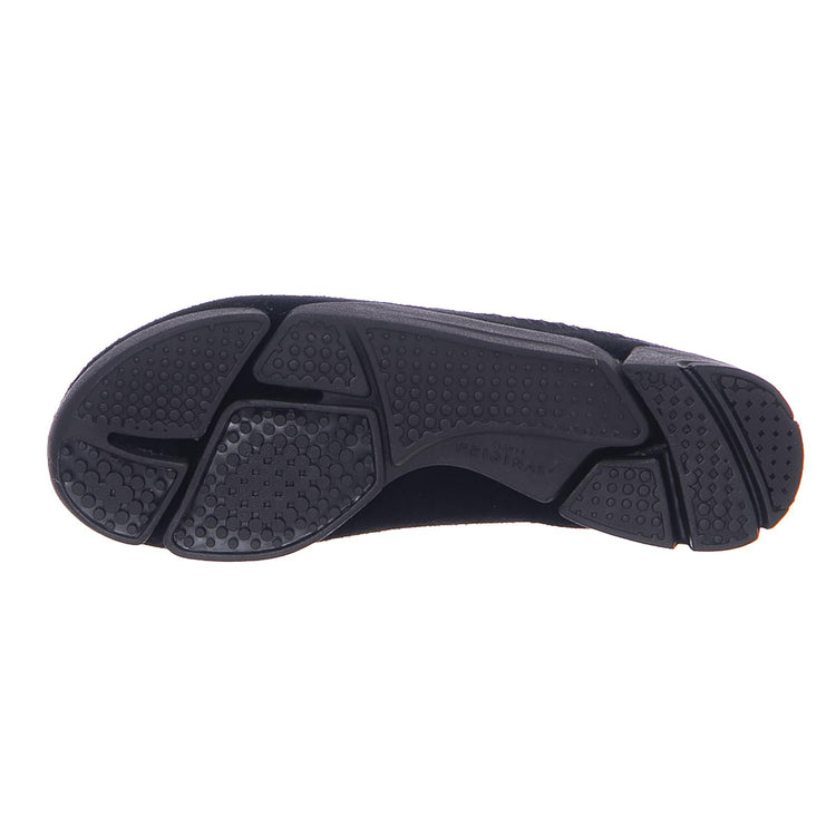 TrigenicFlex2. black nubuxk 99527_4  CLARKS 
