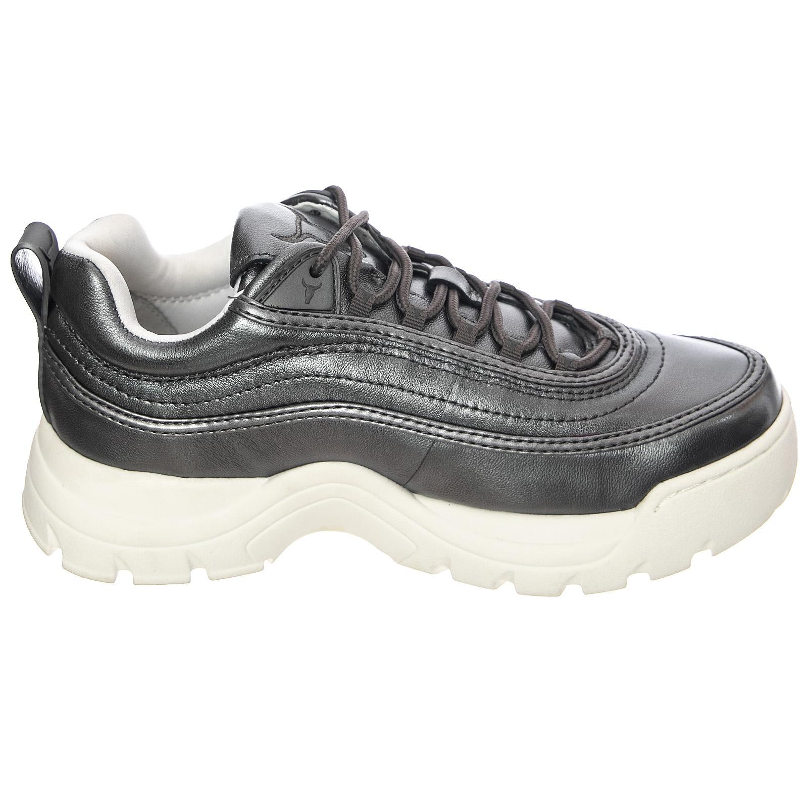  215729_9  WINDSOR SMITH 