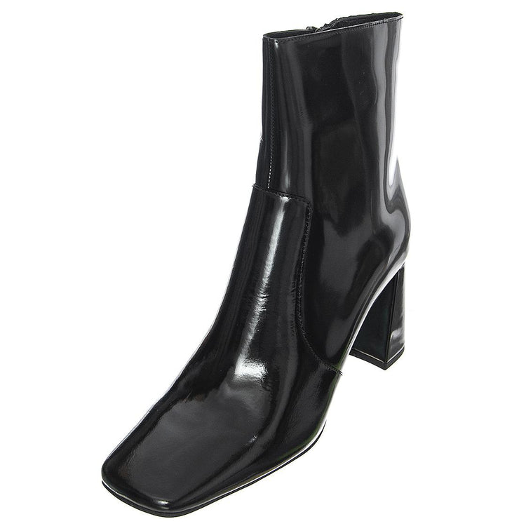  JCSJC85611-BLA  JEFFREY CAMPBELL 