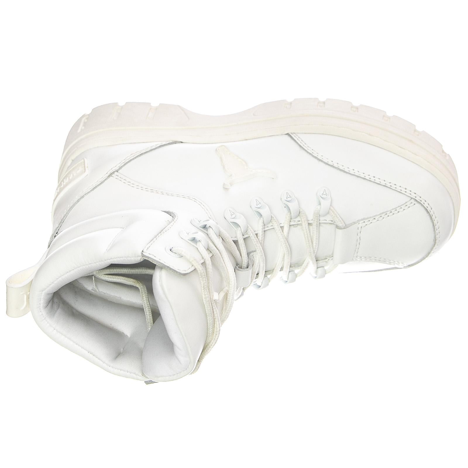  WS-LWY-WHT  WINDSOR SMITH 