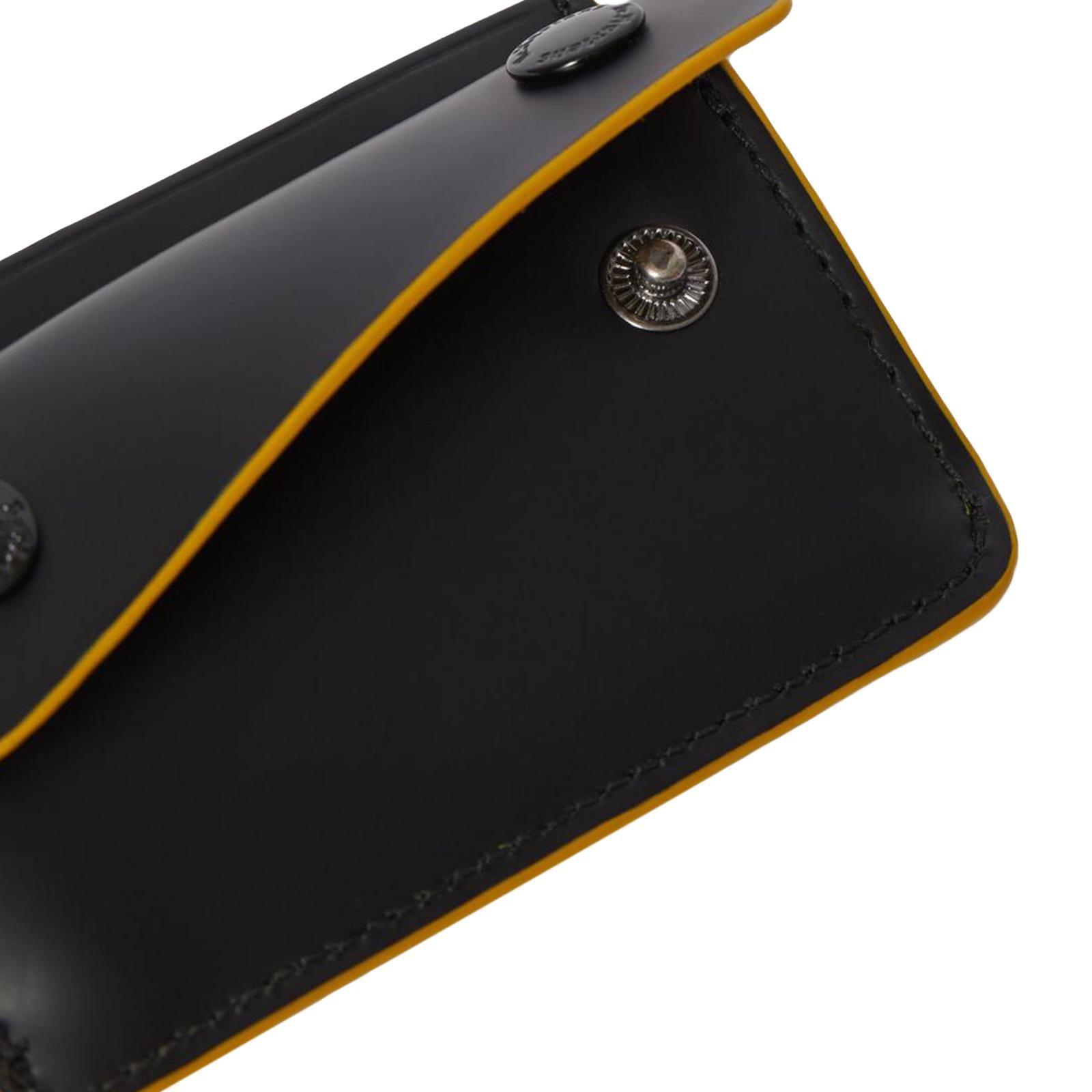  DMAAC823017  DR.MARTENS 