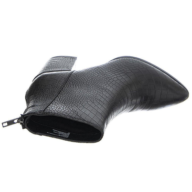  SMSJILLIAN-BLKCRO  STEVE MADDEN 