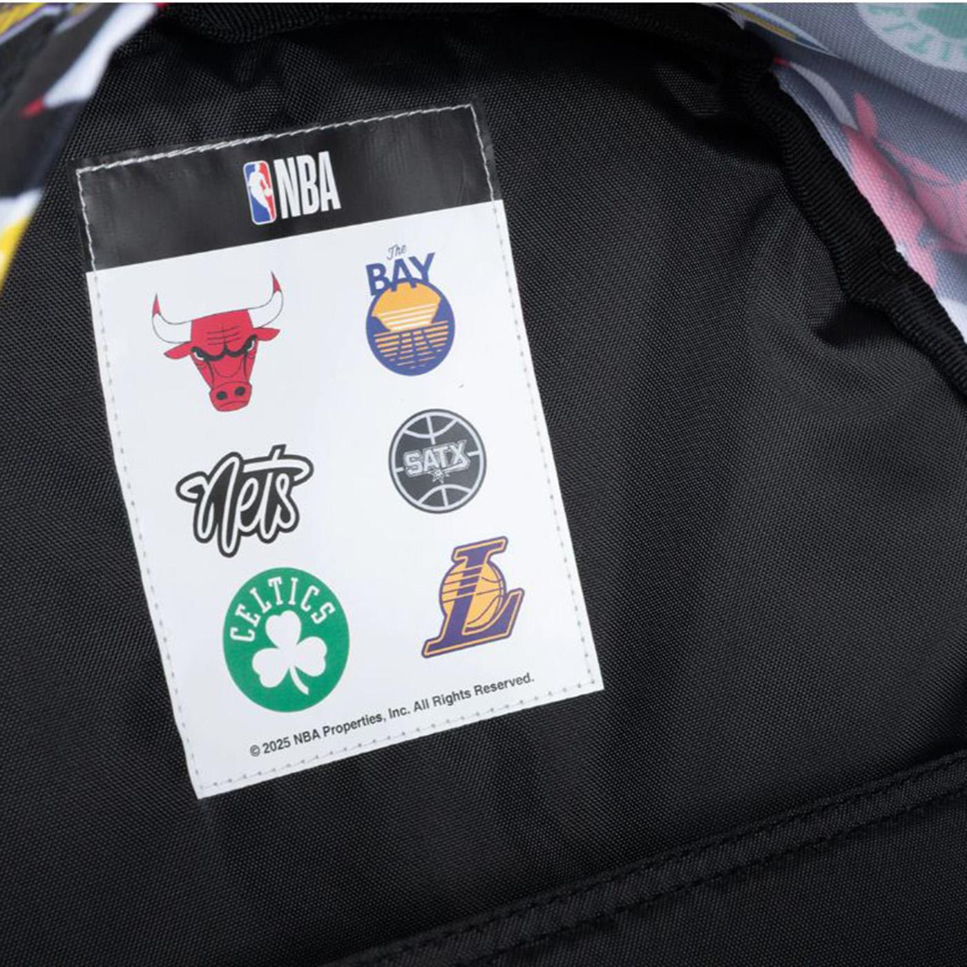 Day Pak'r - Zaino NBA Team Pattern Multicolore EK0A5BG4 5Z61 EASTPAK 